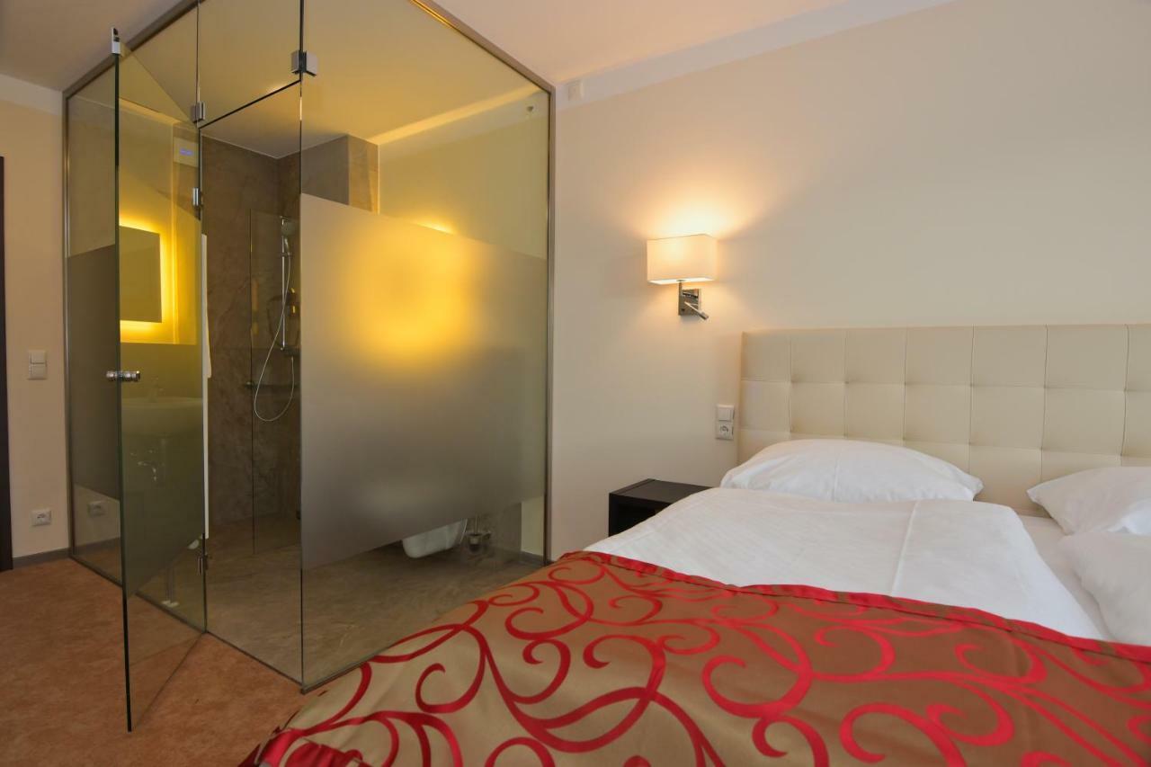 Hotel Am Kurpark Zinnowitz Esterno foto