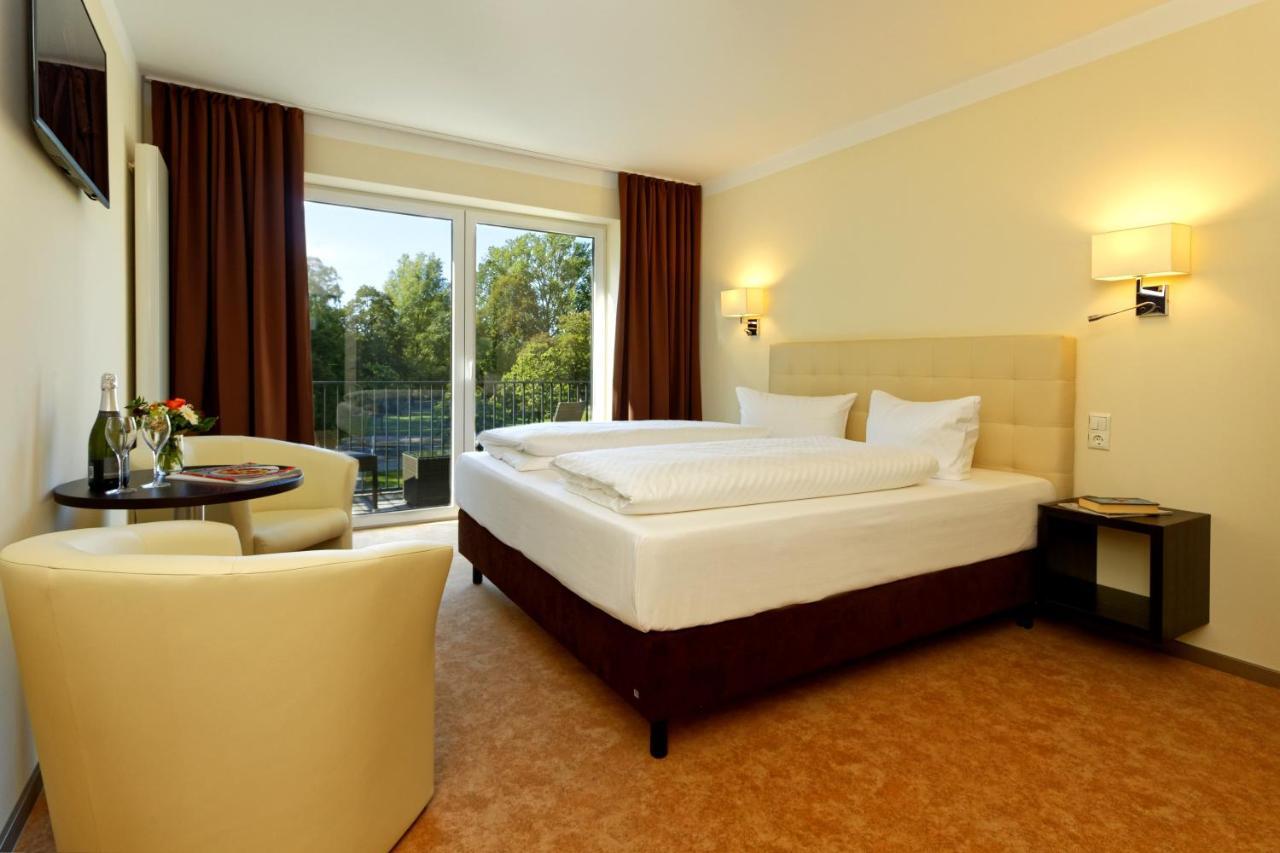 Hotel Am Kurpark Zinnowitz Esterno foto